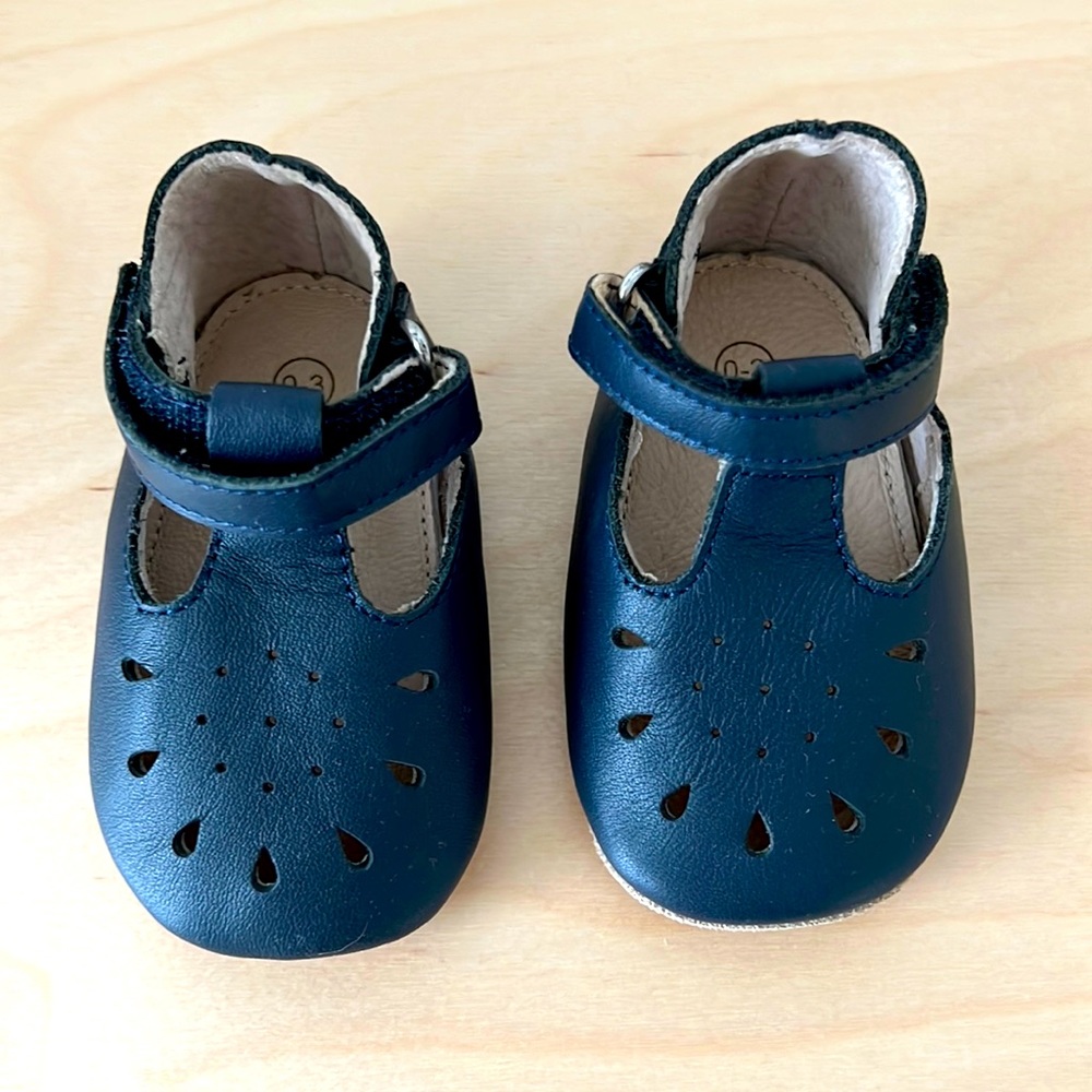 Baby Boden Shoes - Navy Leather - 0-3 months NWOT